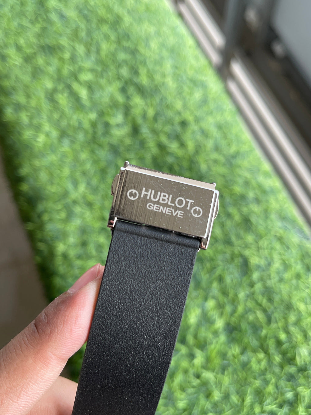 RC Hublt Classic Fusion–Style Quartz | Black Dial with Rubber Strap