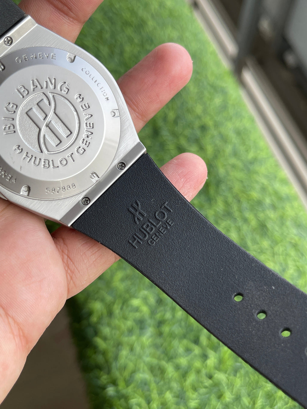RC Hublt Classic Fusion–Style Quartz | Black Dial with Rubber Strap