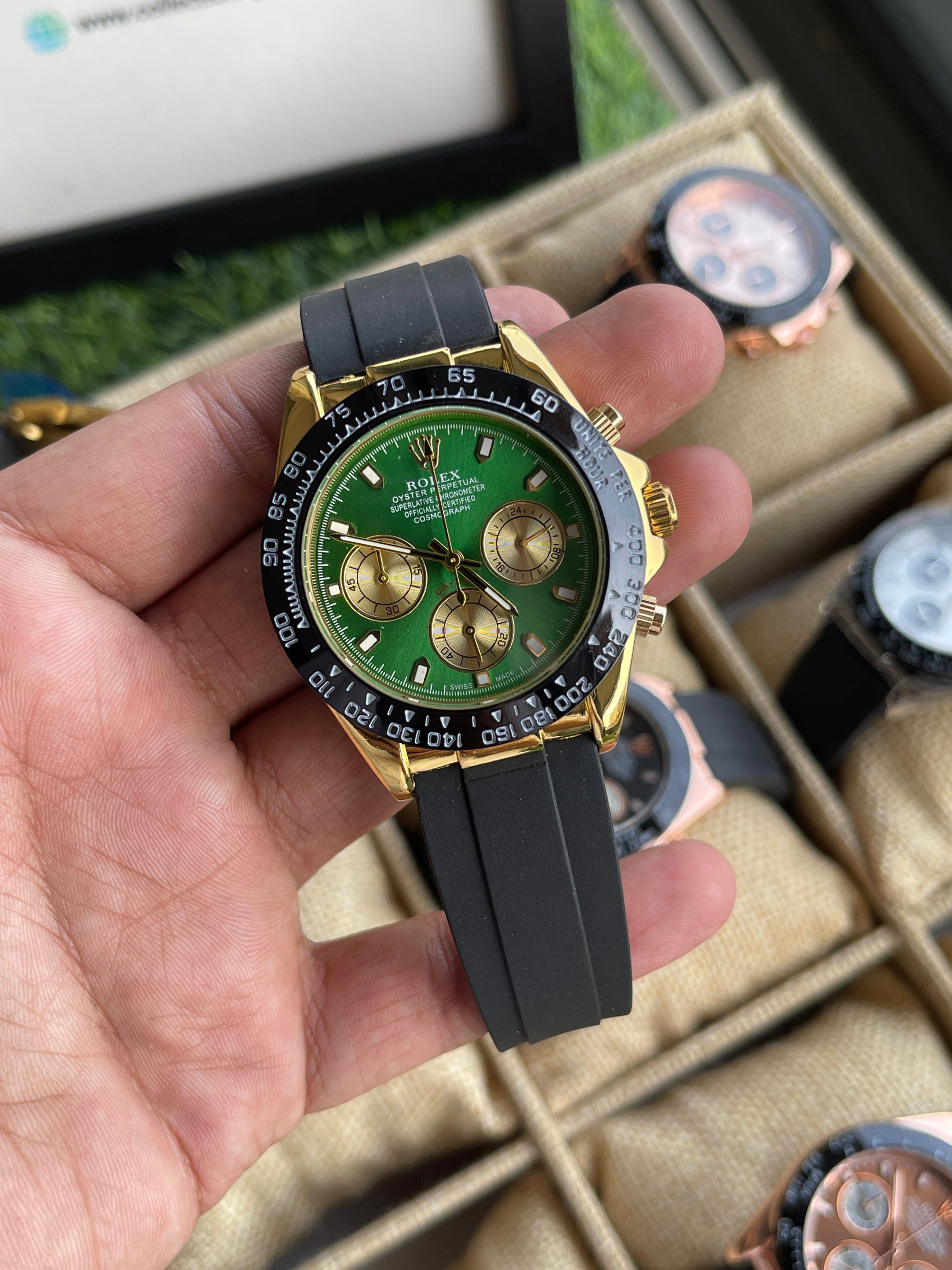 RC RLX Daytona – Gold Case, Green Dial (Quartz Model)