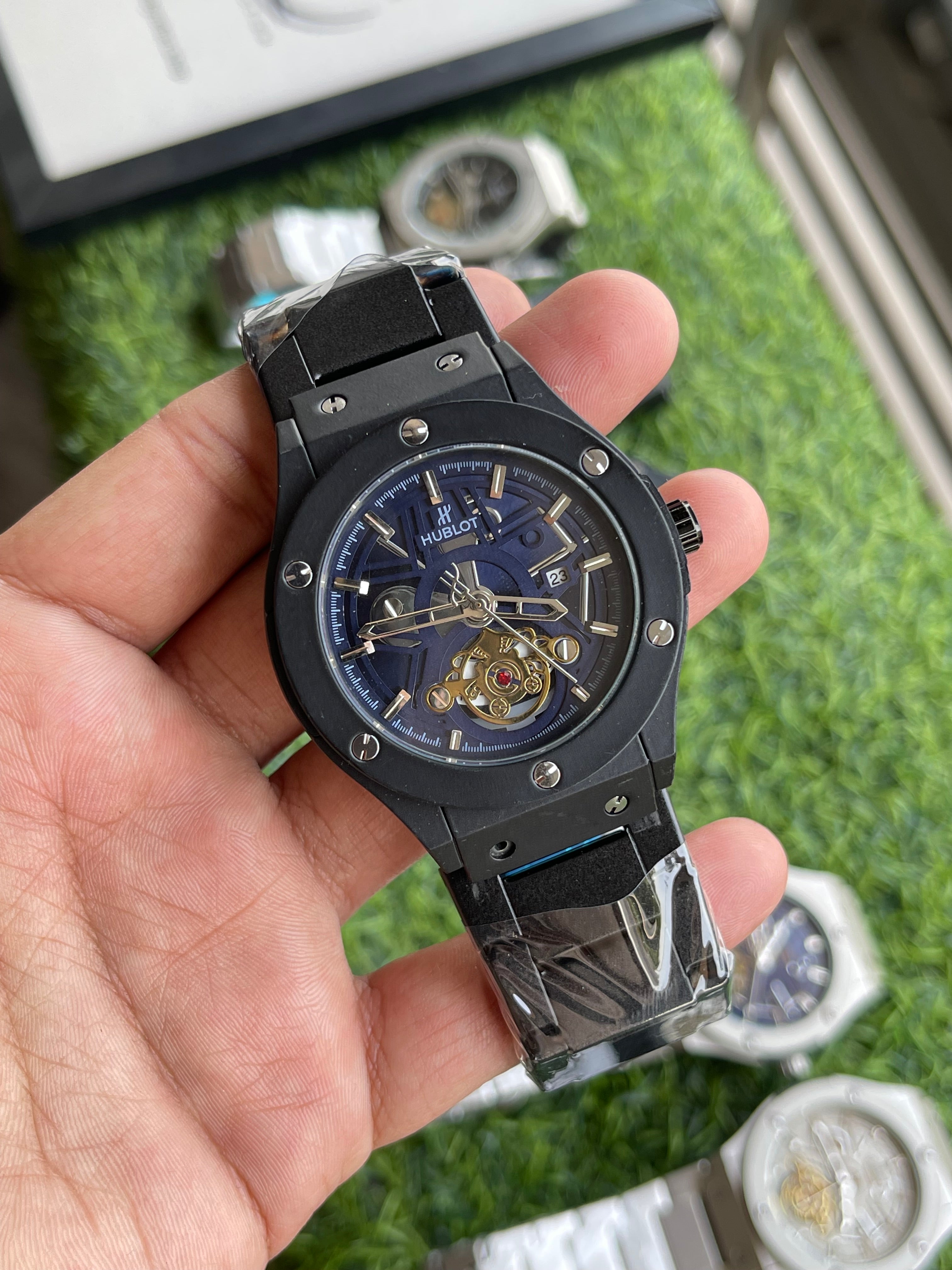 RC Hublt Classic Fusion Skeleton Quartz Collection (black-blue)