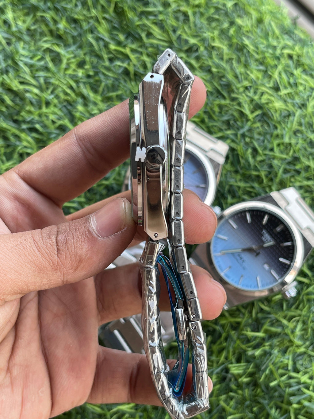 RC Tiissot PRX Powermatic 80 – Dark Gradient Blue Dial